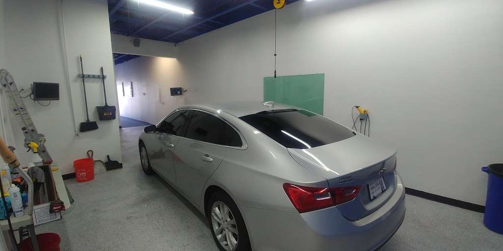 Complete Window Tinting & Graphics | 1641 E Sunset Rd #B 108, Las Vegas, NV 89119, USA | Phone: (702) 475-1599