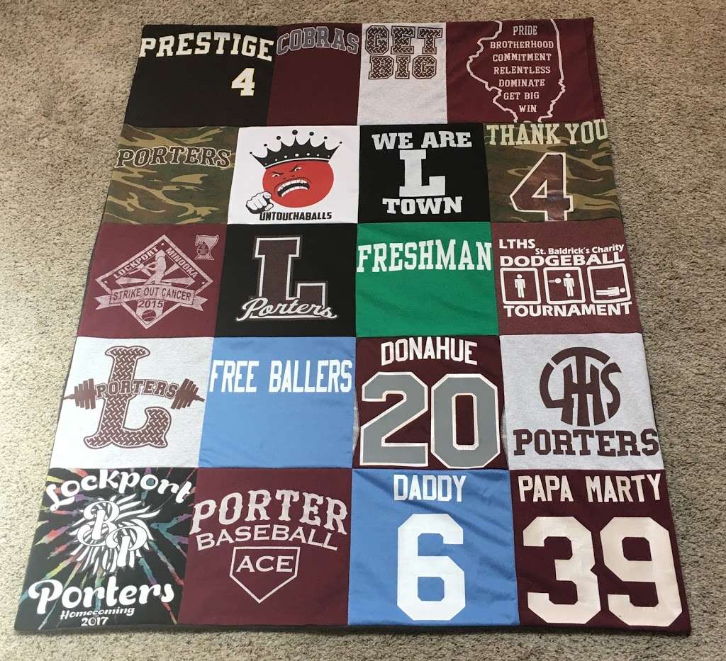 T-Shirt Memory Blankets by Lynn | 22047 Emily Ln, Frankfort, IL 60423, USA | Phone: (708) 606-5966