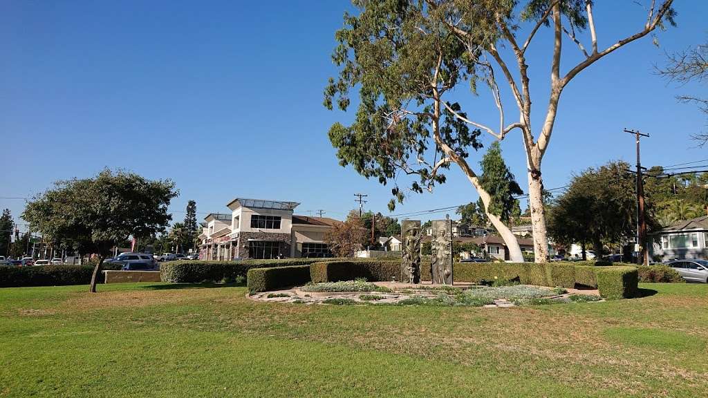 Lou Henry Hoover Park | 10839 Beverly Blvd, Whittier, CA 90601, USA