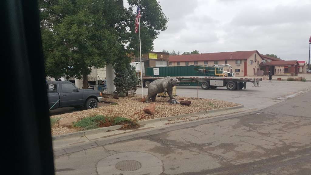 Del Camino Service Plaza and Truck Wash | 10763 Turner Blvd, Longmont, CO 80504, USA | Phone: (303) 678-0443