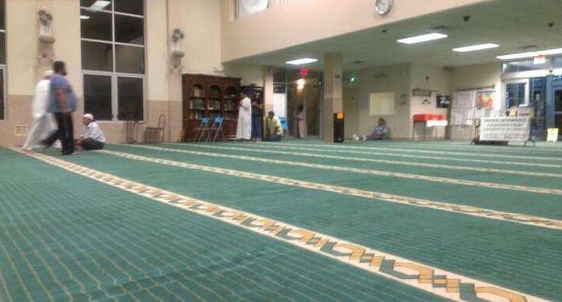 Masjid Darul Quran | 1514 E 3rd Ave, Bay Shore, NY 11706, USA | Phone: (631) 665-9462