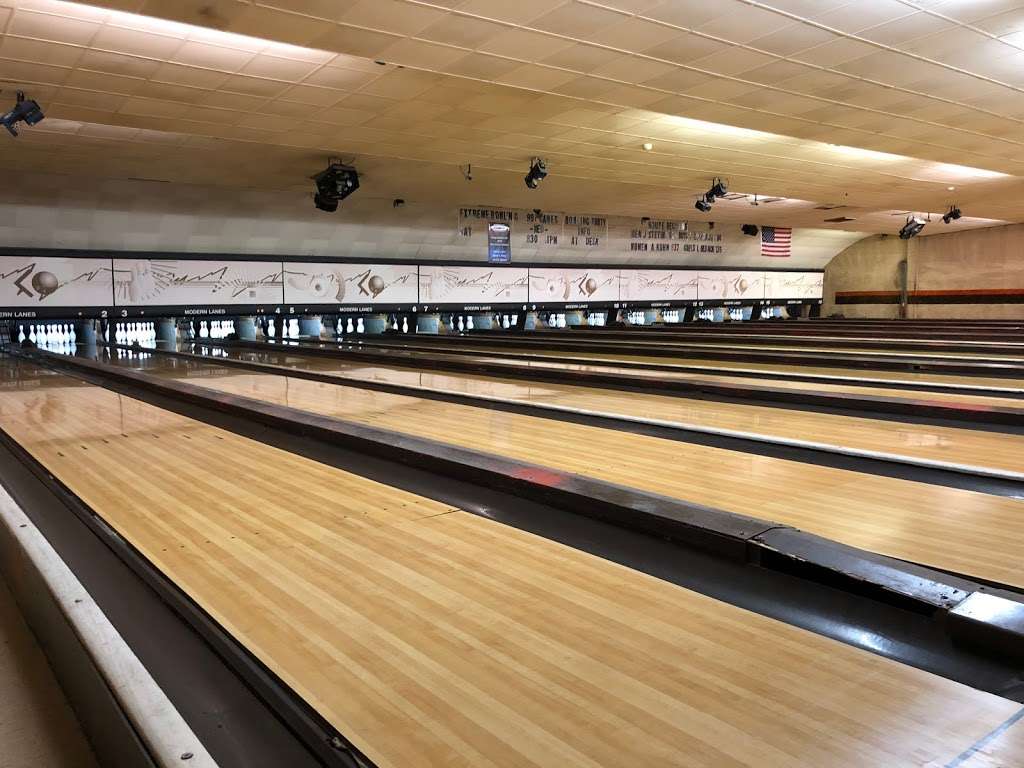 Modern Lanes | 1948 Wyoming Ave, Exeter, PA 18643, USA | Phone: (570) 693-0584