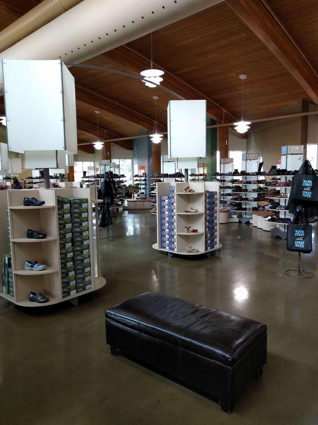 Dansko Company Store | 33 Federal Blvd, West Grove, PA 19390 | Phone: (800) 326-7564