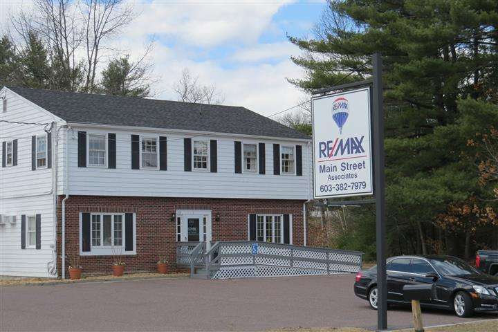 RE/MAX Main St Associates | 16 Danville Rd, Plaistow, NH 03865, USA | Phone: (603) 382-7979