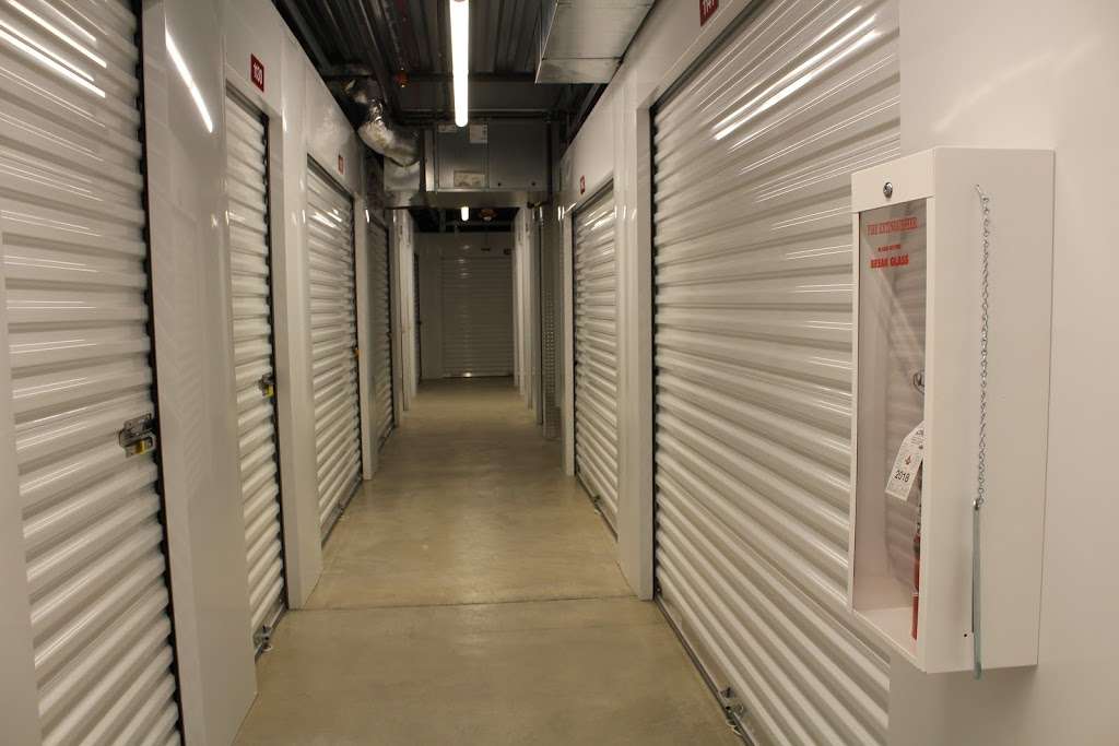 Self Storage at Inverness | 197 Inverness Dr W, Englewood, CO 80112 | Phone: (303) 993-5527