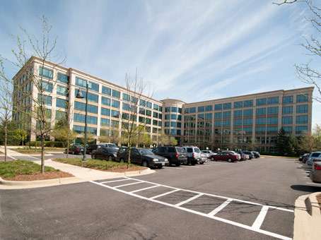 Regus - Illinois, Schaumburg - Woodfield Preserve | 10 N Martingale Rd #400, Schaumburg, IL 60173, USA | Phone: (855) 400-3575