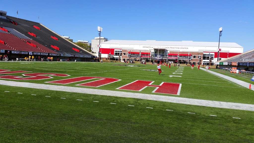 Huskie Stadium | 1425 W Lincoln Hwy, DeKalb, IL 60115, USA | Phone: (815) 752-6800