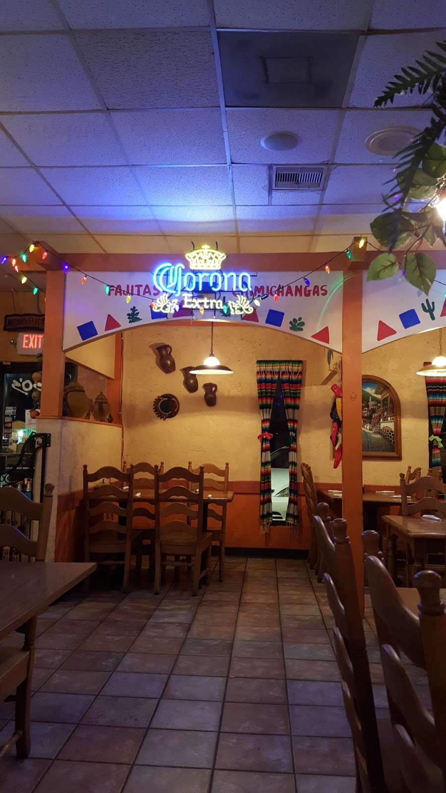 Pesos Mexican Restaurant | 6512 Fm 2100 Road, Crosby, TX 77532, USA | Phone: (281) 328-4216