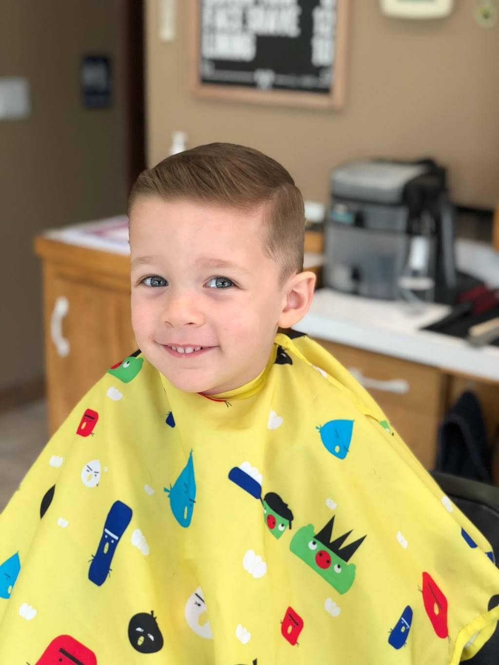 Bradley Village Barbers | 4301 W Bradley Rd # 100, Brown Deer, WI 53223, USA | Phone: (414) 355-0485