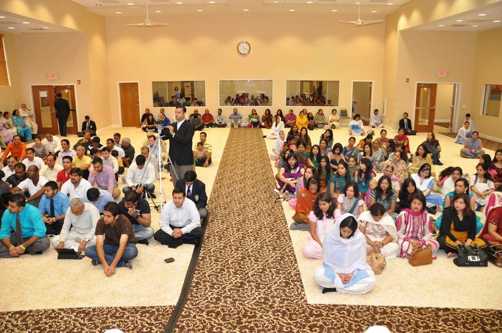 Sant Nirankari Satsang Bhavan Warrenville | 1S750 IL-59, West Chicago, IL 60185 | Phone: (847) 428-8852