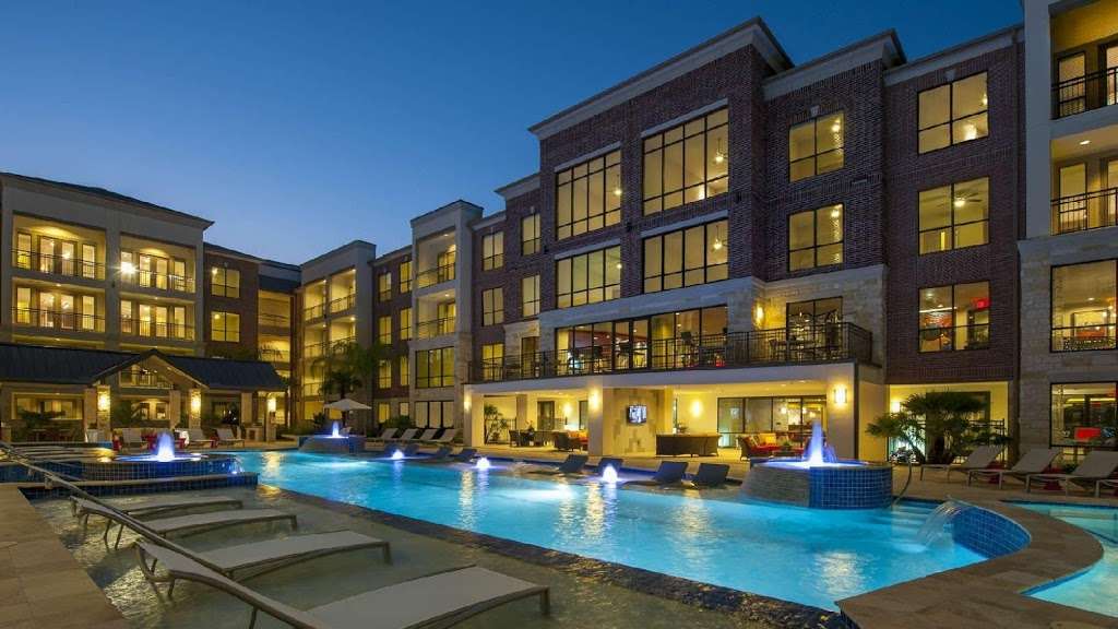 Telfair Lofts Apartments in Sugar Land, TX | 7500 Branford Pl, Sugar Land, TX 77479, USA | Phone: (346) 309-3597