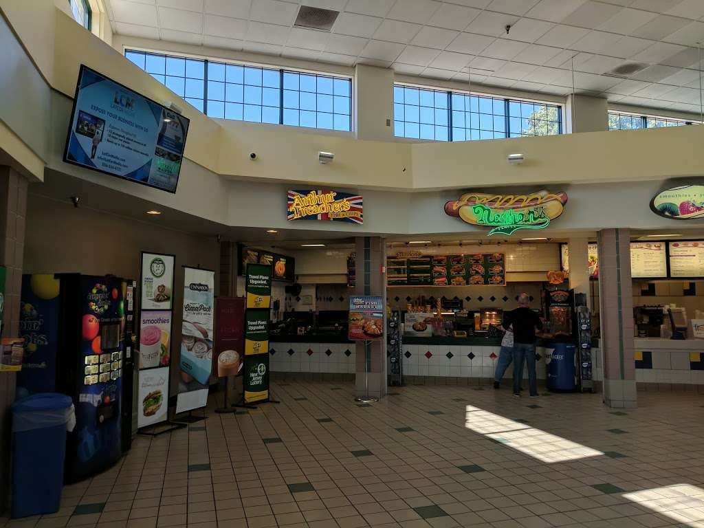 molly pitcher travel plaza