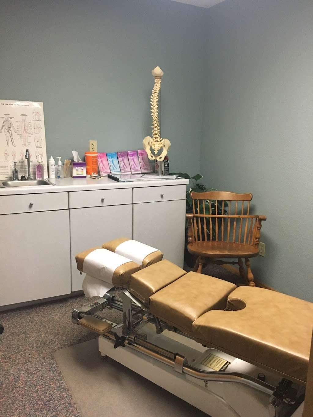 Oskaloosa Chiropractic, LLC | 609 Delaware St, Oskaloosa, KS 66066, USA | Phone: (785) 863-2334