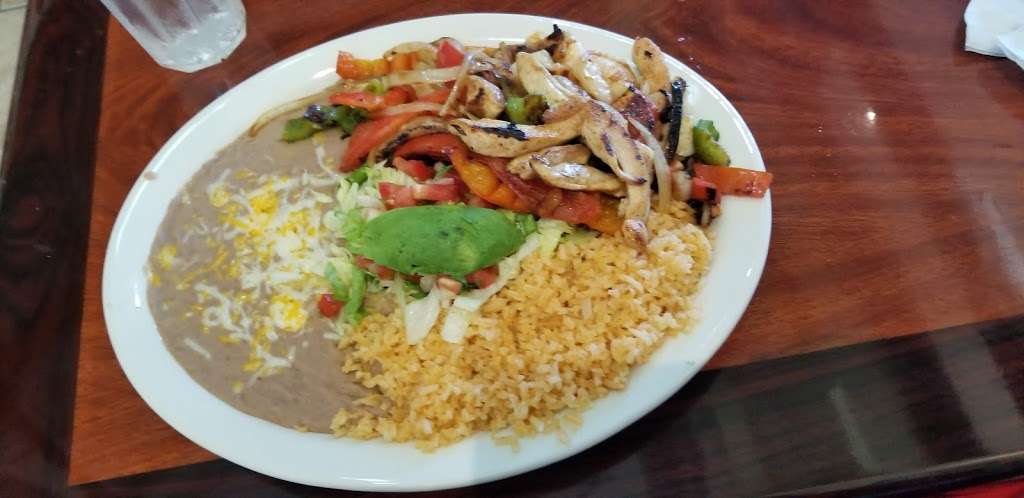 El Burrito Grill | 4101 N Bellflower Blvd, Long Beach, CA 90808 | Phone: (562) 421-9400