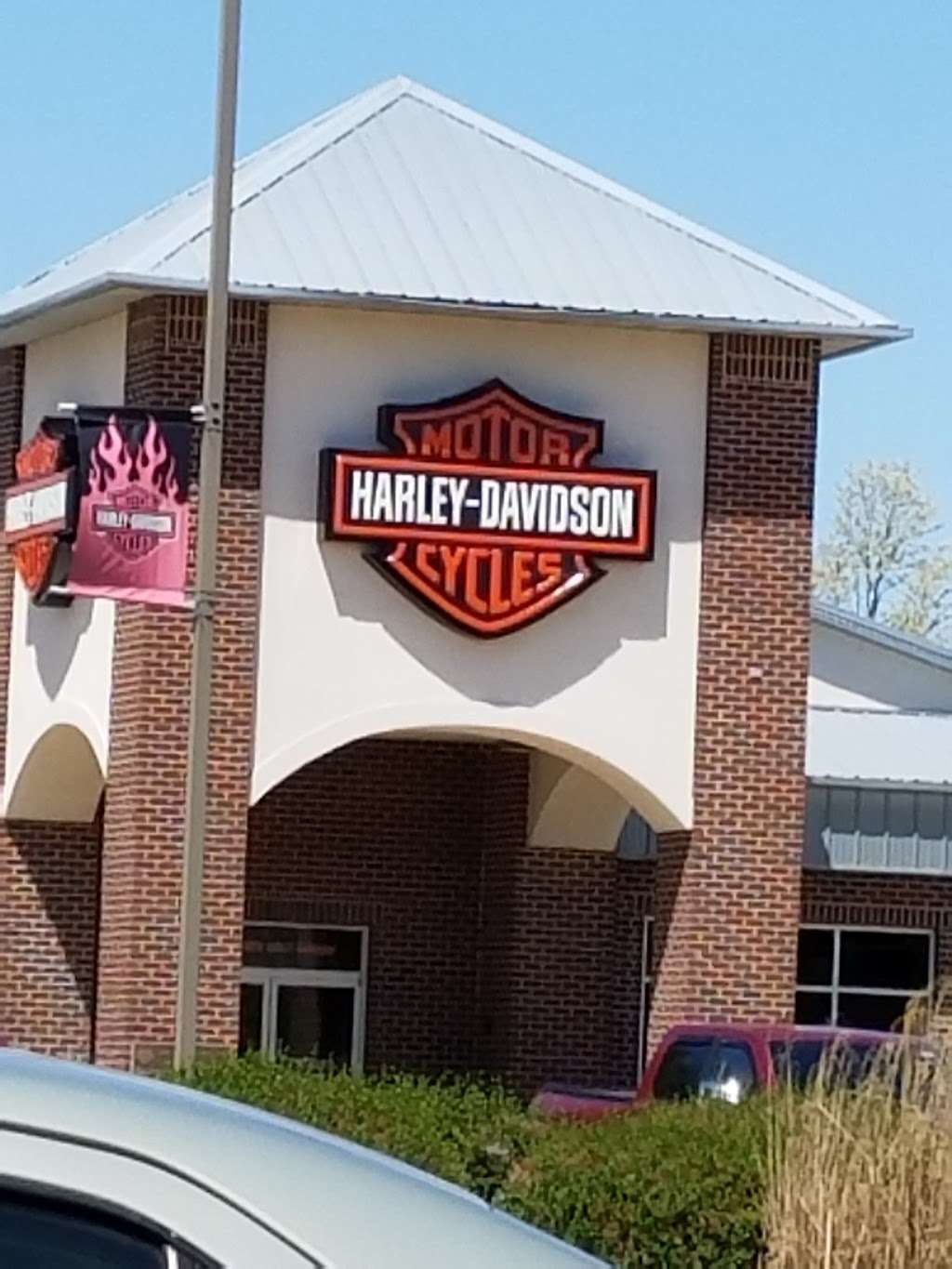 Starved Rock Harley-Davidson | 750 Centennial Dr, Ottawa, IL 61350, USA | Phone: (815) 431-1900
