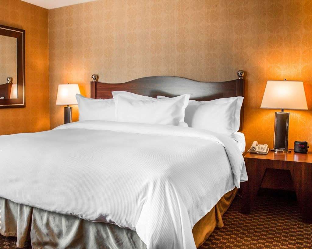The Woodlands Inn, an Ascend Hotel Collection Member | 1073 PA-315, Wilkes-Barre, PA 18702 | Phone: (570) 824-9831