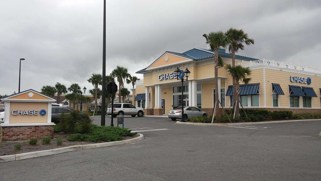 Chase Bank | 2435 Burnsed Blvd, The Villages, FL 32163, USA | Phone: (352) 643-3759