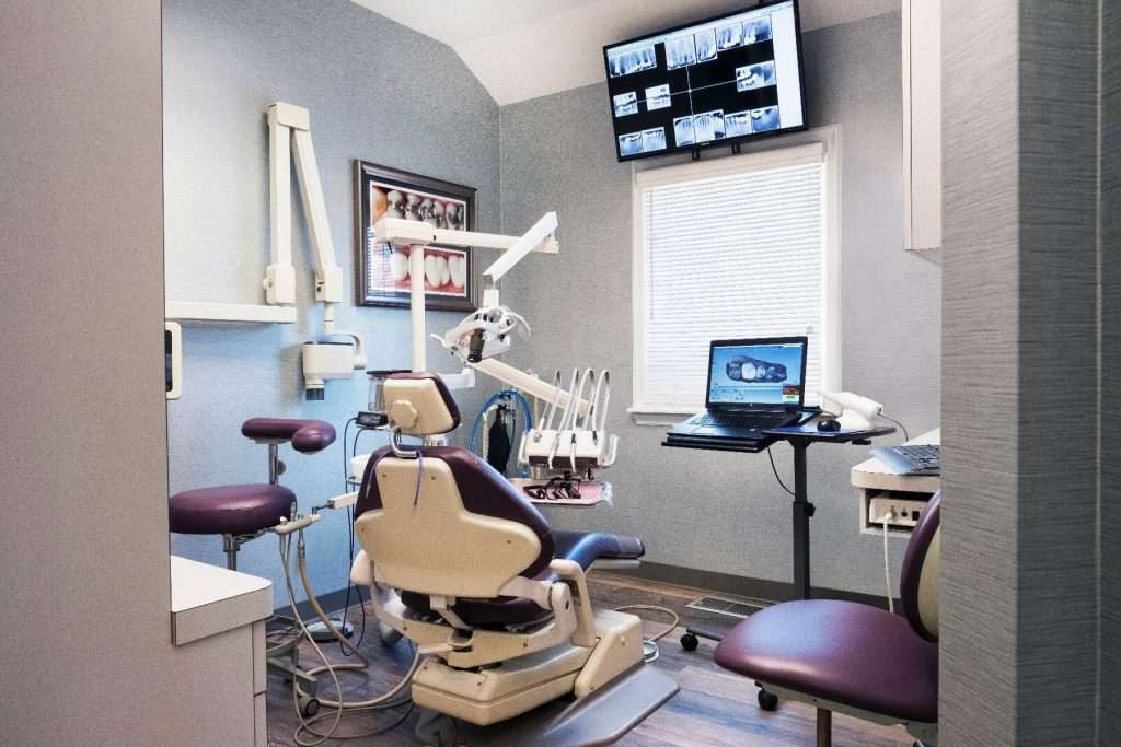 Nicholas Rallis, DDS | 209-20 35th Ave, Bayside, NY 11361, USA | Phone: (718) 631-7800