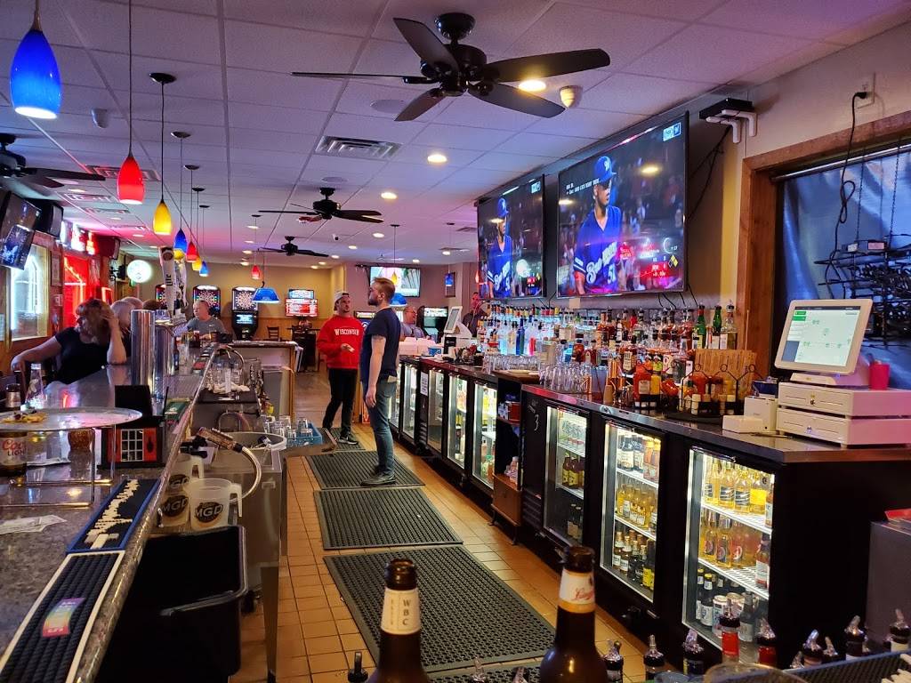 Tailgaters Bar & Grill | 7641 WI-38, Caledonia, WI 53108, USA | Phone: (262) 732-4259