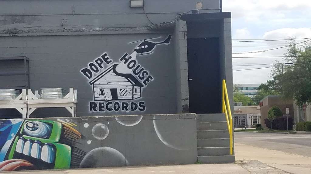 Dope House Records In 2122 Center St Houston Tx 77007 Usa