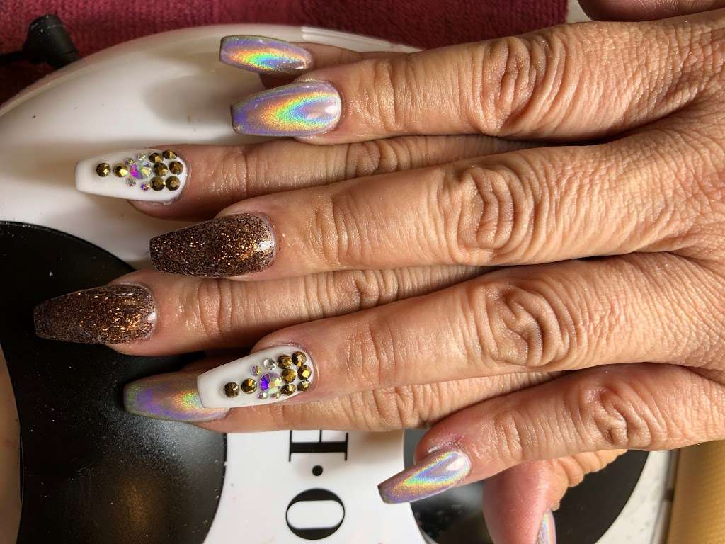 Hi-Fashion Nails | 12706 Woodforest Blvd, Houston, TX 77015, USA | Phone: (713) 451-9090