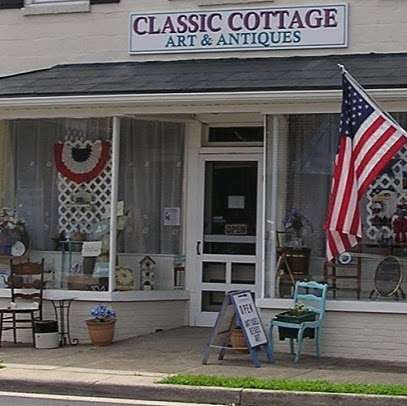 Classic Cottage Art & Antiques | 104 Milford St, Bowling Green, VA 22427, USA | Phone: (804) 633-0032