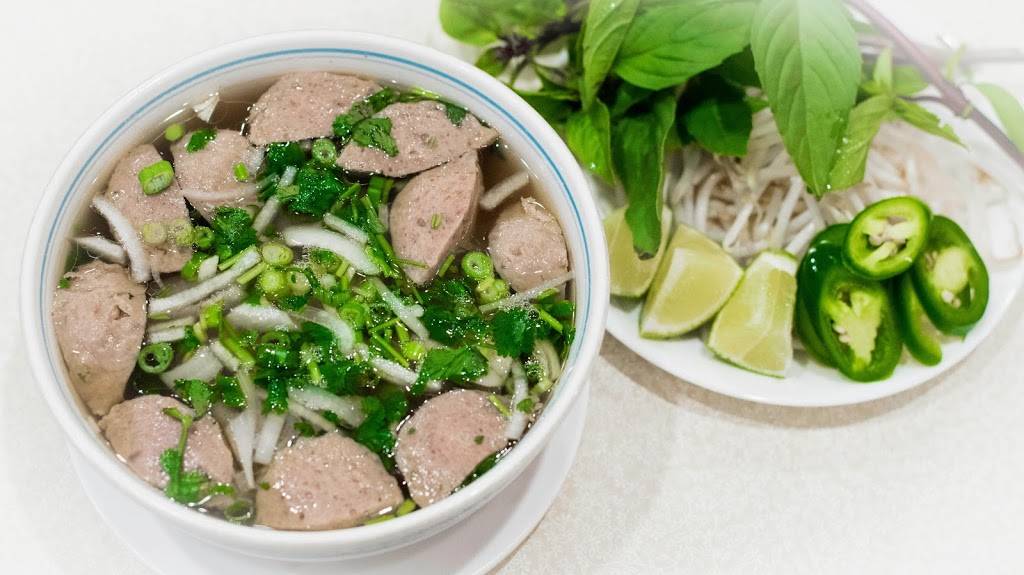 Pho Vinam Restaurant | 1201 University Ave #107, Riverside, CA 92507, USA | Phone: (951) 784-4290