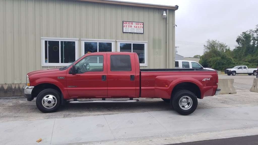 Smith And Sons Auto Sales | 9513 W 62nd St, Merriam, KS 66203 | Phone: (913) 980-2149