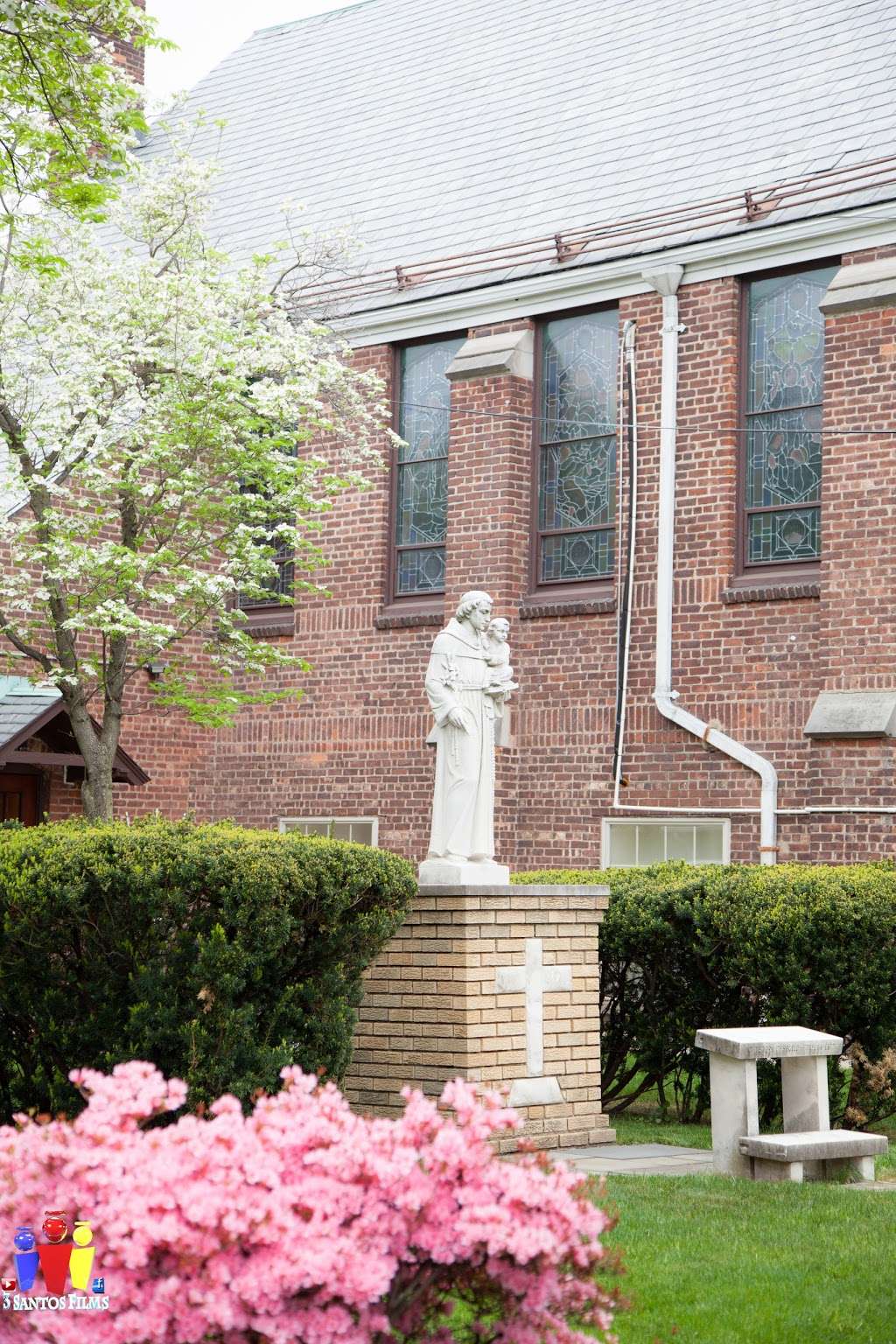 Church of Saint Anthony of Padua | 72 Lodi St, Hackensack, NJ 07601, USA | Phone: (201) 489-3286
