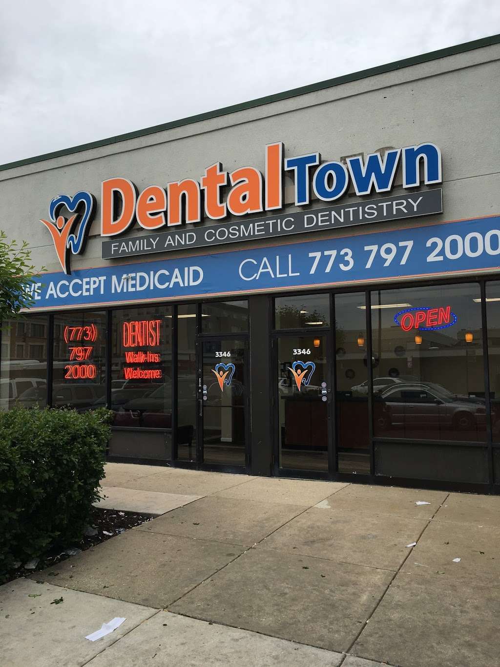 Dental Town Lawrence | 3346 W Lawrence Ave, Chicago, IL 60625, USA | Phone: (773) 797-2000