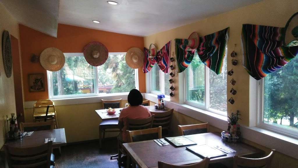 Rosalva’s Skyforest | 28575 CA-18, Skyforest, CA 92385, USA | Phone: (909) 337-7733