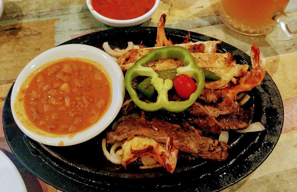 Ay! Jalisco Restaurant | 8401 Snouffer School Rd, Gaithersburg, MD 20879, USA | Phone: (301) 840-5894