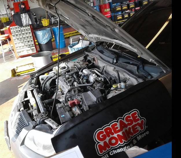 Grease Monkey - Oil Change & Car Repair Northbrook | 204 Skokie Blvd, Northbrook, IL 60062, USA | Phone: (847) 272-5890