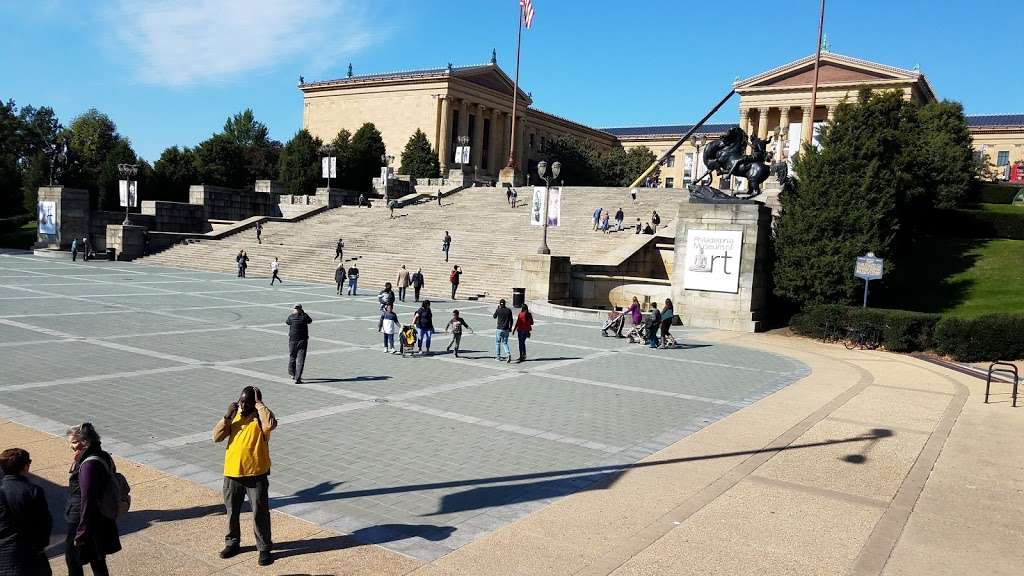 Art Museum Dr & Back Entrance - 2 | Philadelphia, PA 19130, USA