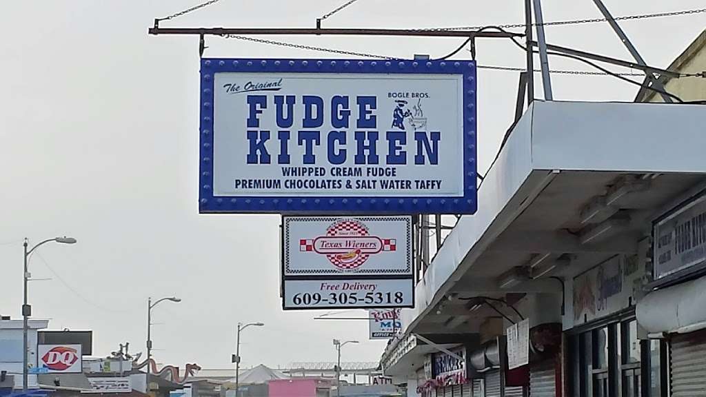 Fudge Kitchen | 2200 Boardwalk, Wildwood, NJ 08260 | Phone: (609) 729-6022