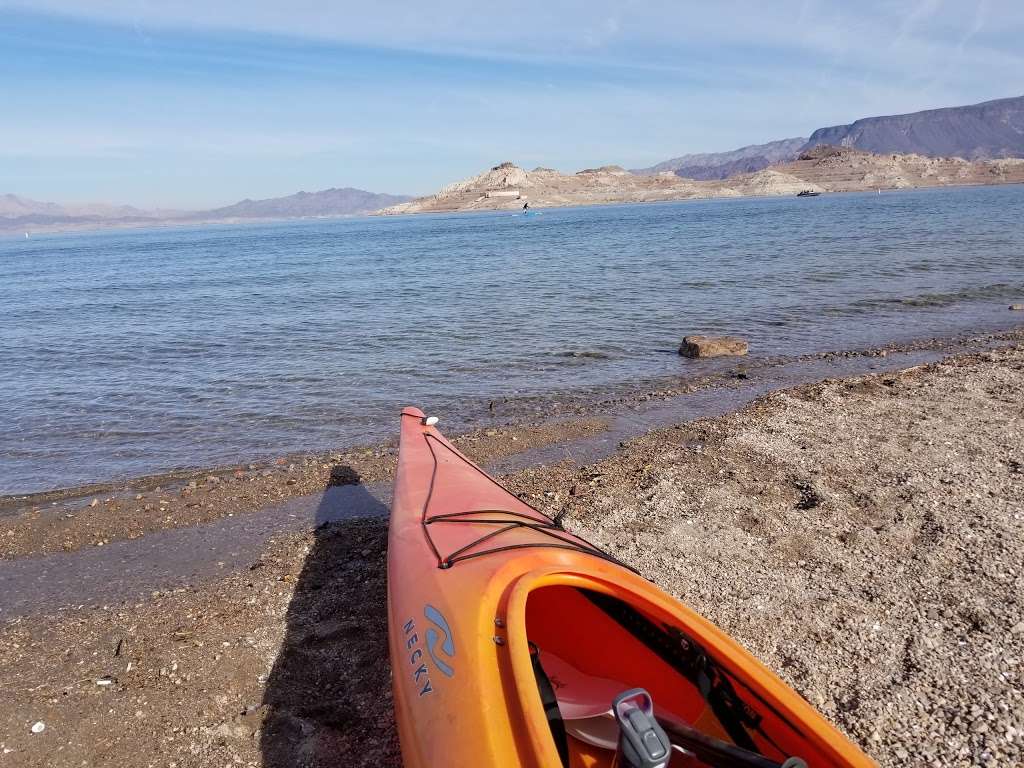 Personal watercraft beach | Lake Mead, Boulder City, NV 89005, USA