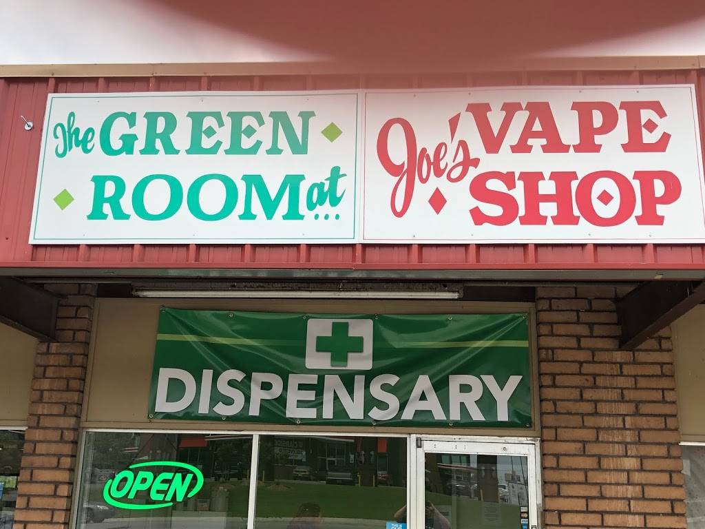 The Green Room at Joes Vape Shop | 1618 W 51st St, Tulsa, OK 74107, USA | Phone: (918) 237-9006
