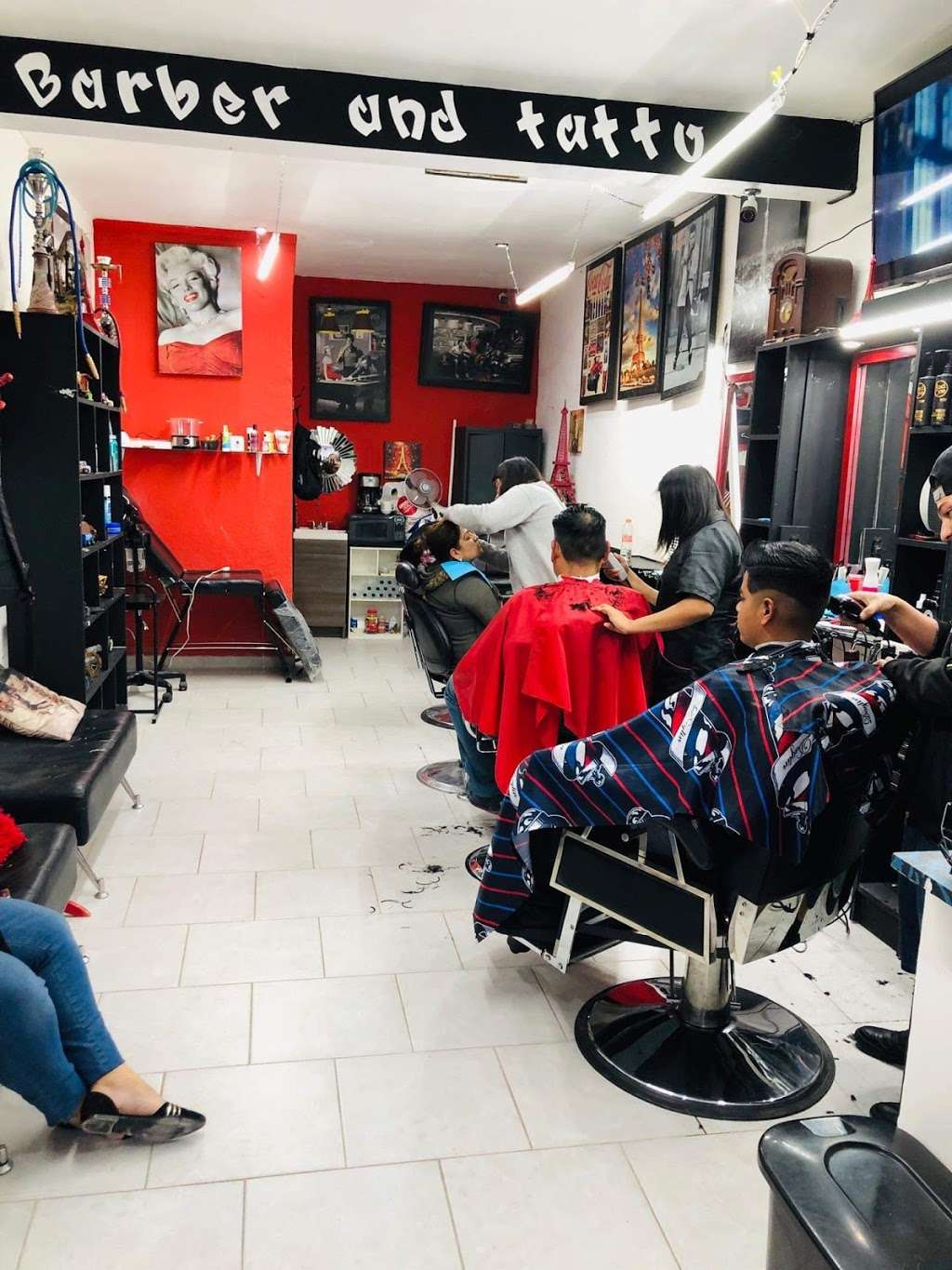 Paris Barber Shop & Tattoo | Av Francisco Zarco, Francisco Zarco, 22660 Tijuana, B.C., Mexico | Phone: 664 752 3815