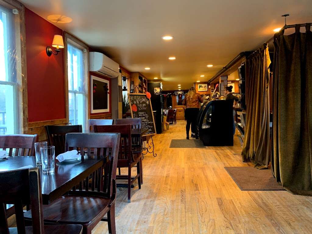 Waterwheel Café, Bakery & Bar | 150 Water St, Milford, PA 18337 | Phone: (570) 296-2383