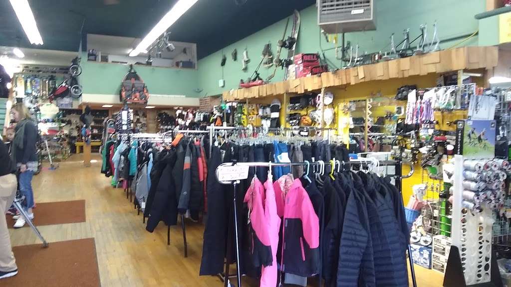 Sports Plus | 1055 S Gaylord St, Denver, CO 80209, USA | Phone: (303) 777-6613