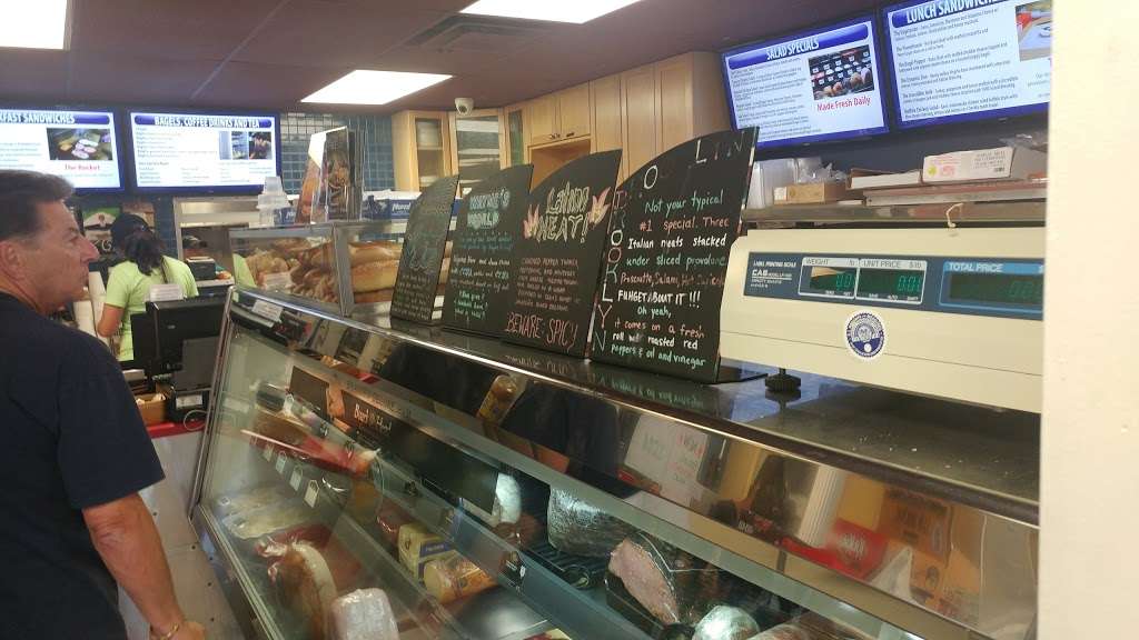 Gems House of Bagels | 1727 Union Ave, Hazlet, NJ 07730, USA | Phone: (732) 203-1010