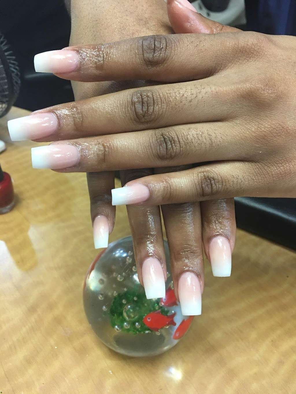 DEBONAIR NAILS & SPA | 6700 Conroy Windermere Rd #115, Orlando, FL 32835, USA | Phone: (407) 253-5900