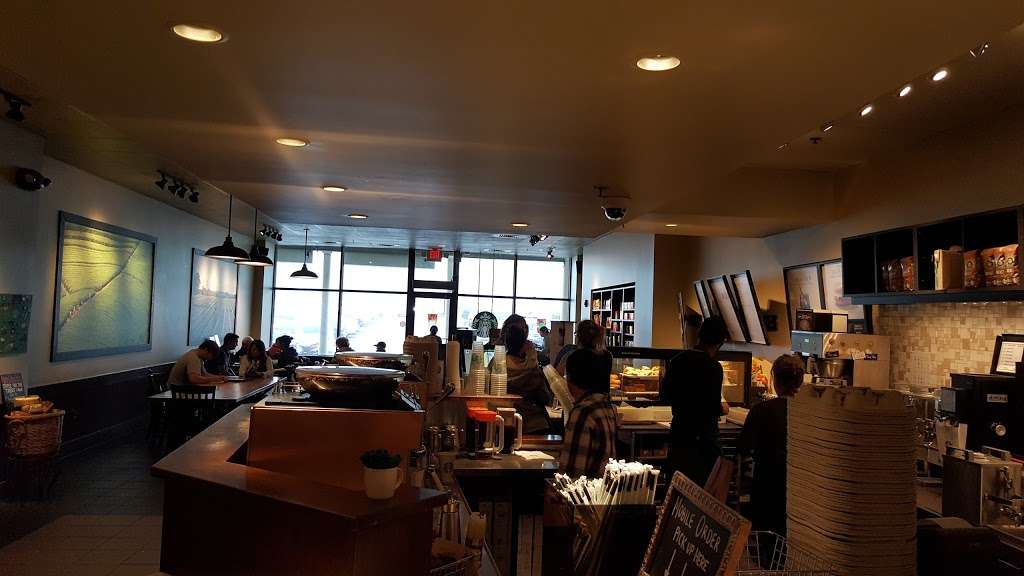 Starbucks | 80 Morristown Rd Unit 10, Bernardsville, NJ 07924, USA | Phone: (908) 204-8973