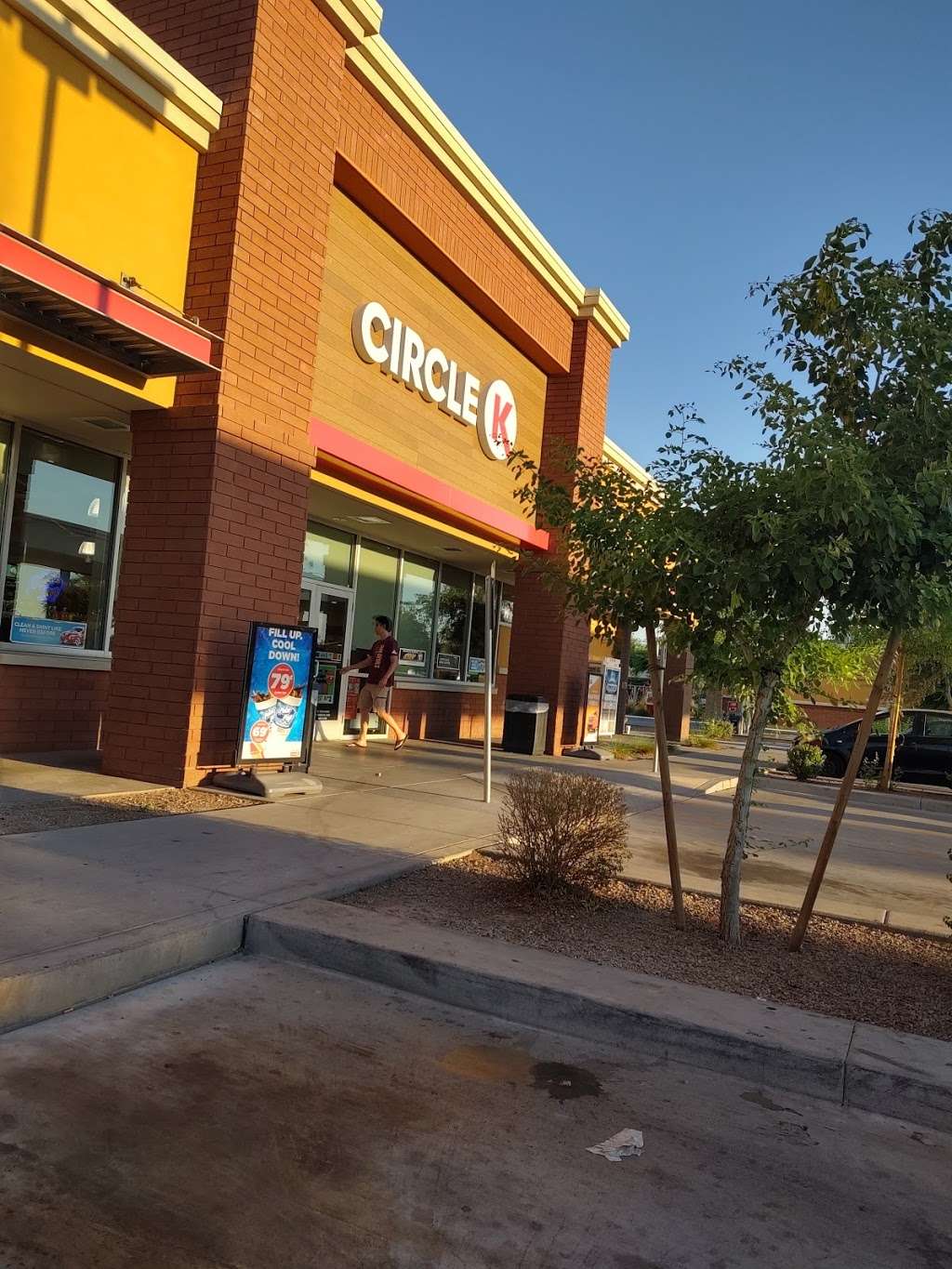 Circle K | 809 N Dobson Rd, Mesa, AZ 85201, USA | Phone: (480) 833-6221