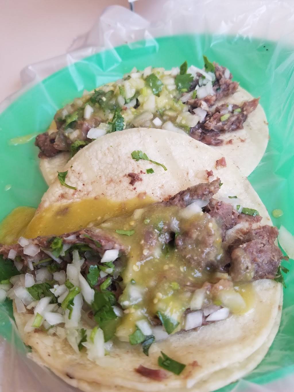 Tacos El Palomas | 15614 Atlantic Ave, Compton, CA 90221, USA | Phone: (562) 676-2304