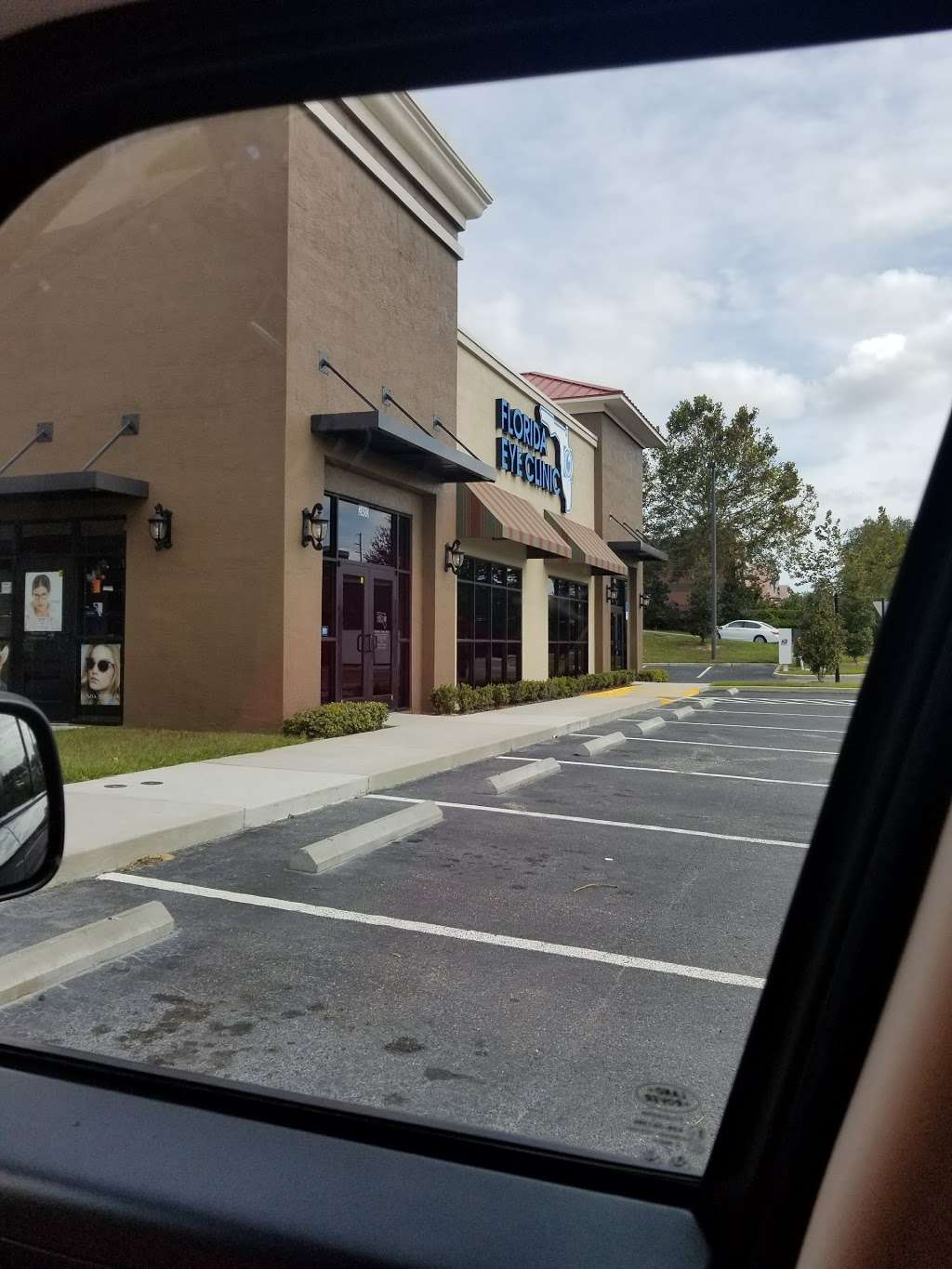 Florida Eye Clinic | 2460 FL-50, Clermont, FL 34711, USA | Phone: (800) 456-8515