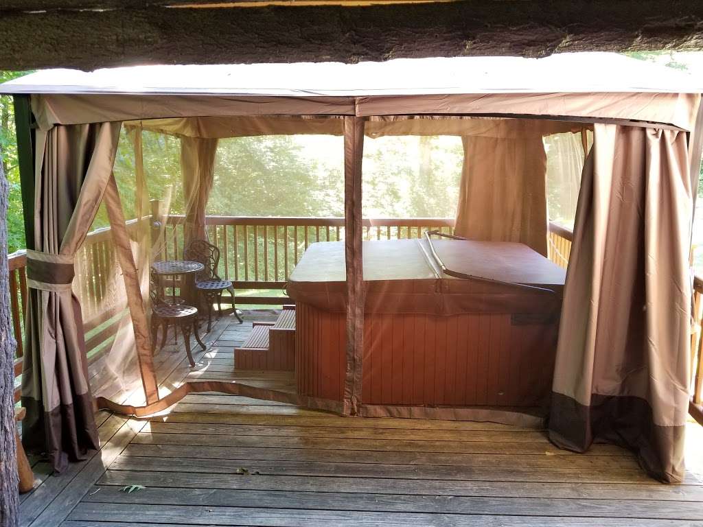 Boulders Lodge Vacation Home | 461 E Fruitdale Rd, Morgantown, IN 46160 | Phone: (317) 508-2628