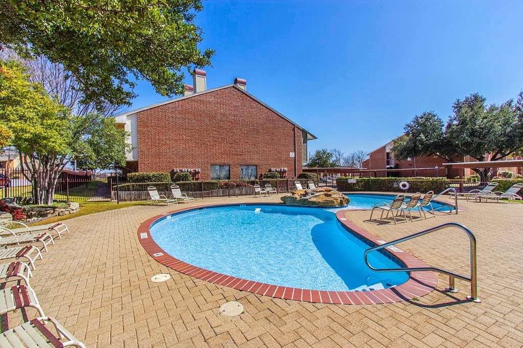 The Colonies Apartments | 2525 Bolton Boone Dr, DeSoto, TX 75115 | Phone: (972) 298-7618