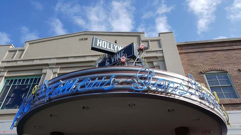 Hollywood & Vine | 351 S Studio Dr, Orlando, FL 32830, USA | Phone: (407) 939-3463 Hollywood & Vine | 351 S Studio Dr, Orlando, FL 32830, USA | Phone: (407) 939-3463