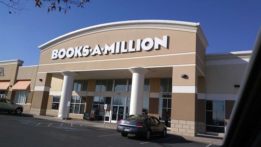 Books-A-Million | 300 Retail Commons Pkwy, Martinsburg, WV 25403, USA | Phone: (304) 264-0828